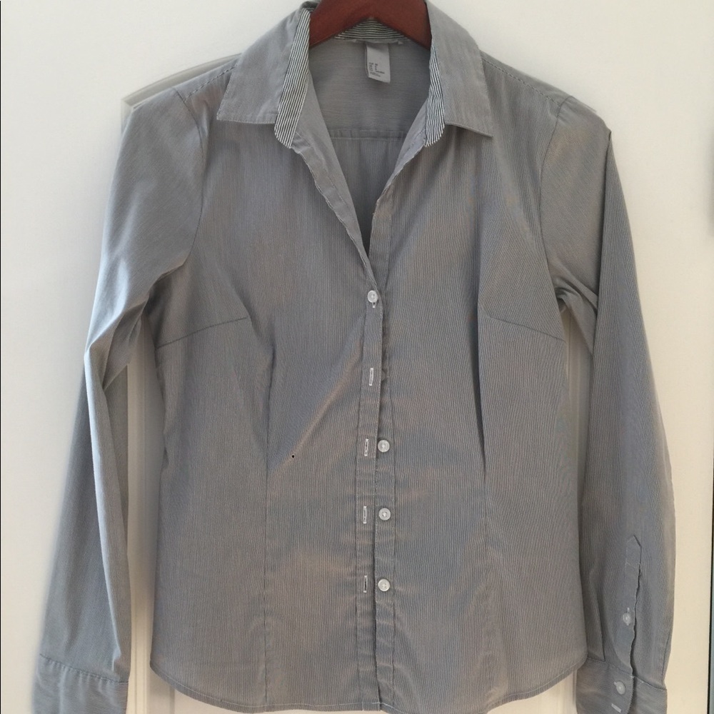 H&M button down collar shirt